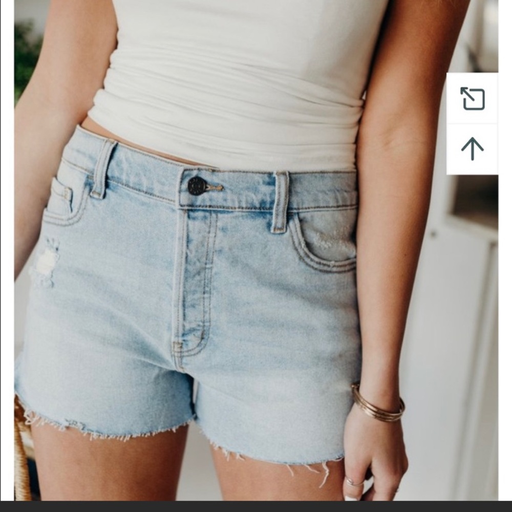 Carly Jean Clementine shorts XS